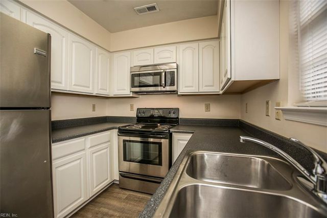 3702 White Chapel ARCH, Chesapeake, VA 23321