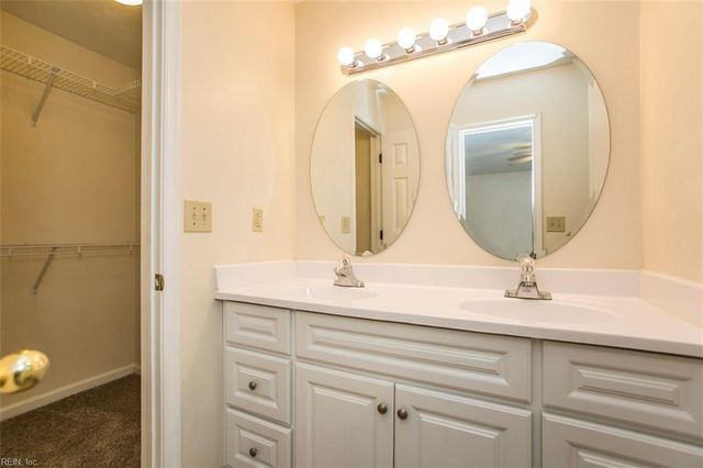 3702 White Chapel ARCH, Chesapeake, VA 23321