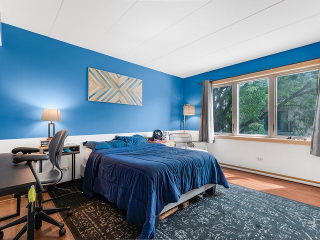 4530 W 93rd Street 2D, Oak Lawn, IL 60453