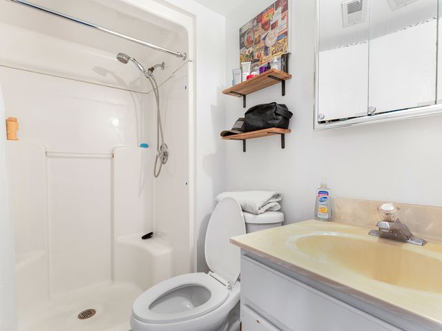 4530 W 93rd Street 2D, Oak Lawn, IL 60453