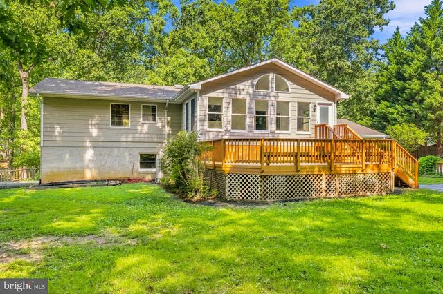 13111 CHAPEL HILLS DR, Fredericksburg, VA 22407