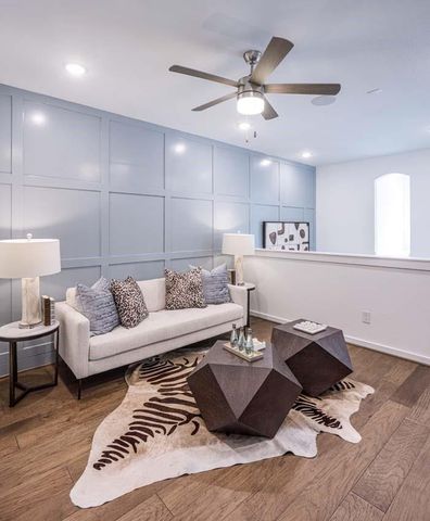 599 Cypress Valley Avenue, Montgomery, TX 77316