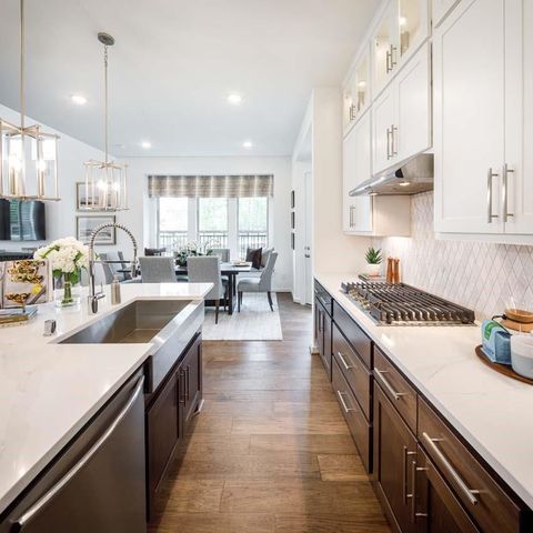 599 Cypress Valley Avenue, Montgomery, TX 77316