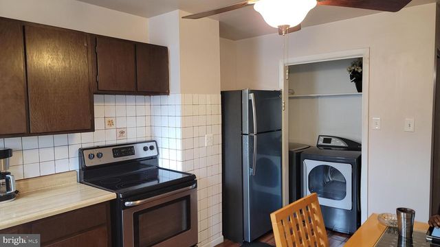 807 WOODWARD ST, Baltimore, MD 21230