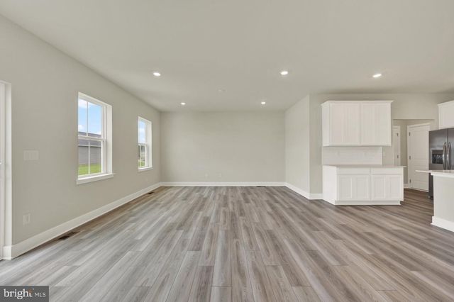 1232 MORRIS ST, Ellendale, DE 19941