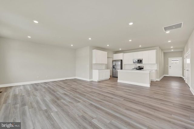 1232 MORRIS ST, Ellendale, DE 19941