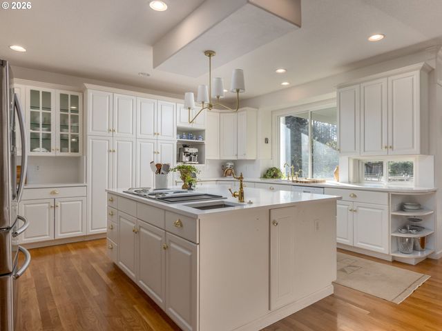 6029 Nw EL REY Dr, Camas, WA 98607