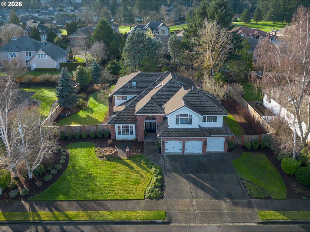 6029 Nw EL REY Dr, Camas, WA 98607