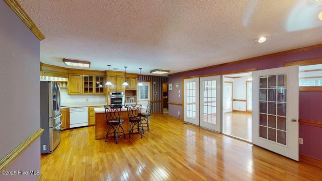 2618 Saint John Circle, Kinston, NC 28504