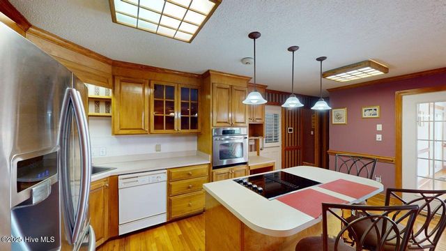 2618 Saint John Circle, Kinston, NC 28504