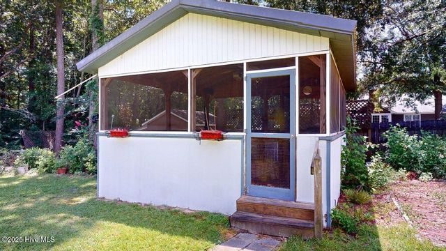 2618 Saint John Circle, Kinston, NC 28504