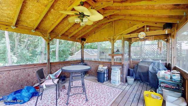 2618 Saint John Circle, Kinston, NC 28504