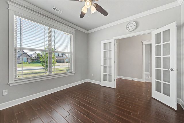 467 Tartaglia Avenue, Tontitown, AR 72762