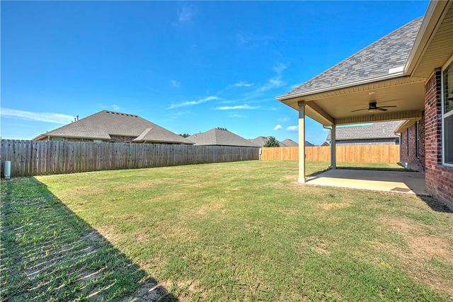 467 Tartaglia Avenue, Tontitown, AR 72762