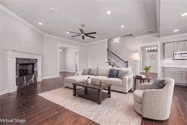467 Tartaglia Avenue, Tontitown, AR 72762