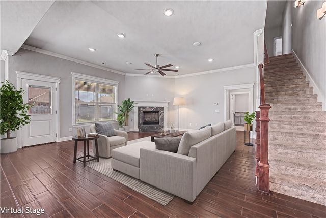 467 Tartaglia Avenue, Tontitown, AR 72762