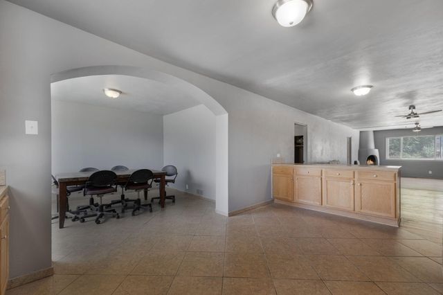 1704 Cornell Drive SE, Albuquerque, NM 87106