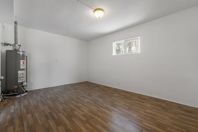1704 Cornell Drive SE, Albuquerque, NM 87106