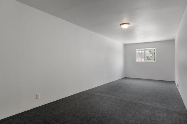 1704 Cornell Drive SE, Albuquerque, NM 87106
