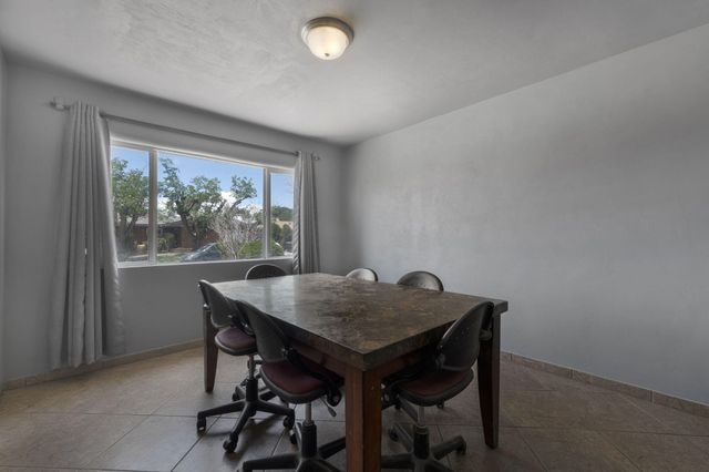 1704 Cornell Drive SE, Albuquerque, NM 87106