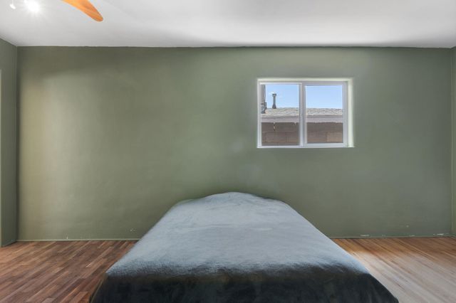 1704 Cornell Drive SE, Albuquerque, NM 87106