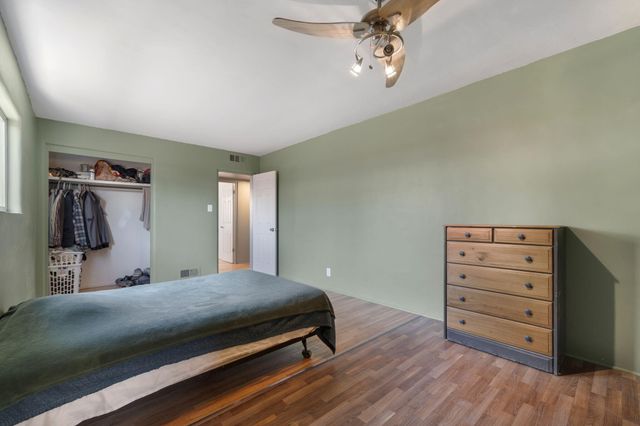 1704 Cornell Drive SE, Albuquerque, NM 87106