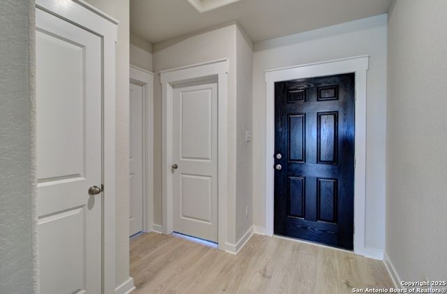 2623 Echinacea Path, Converse, TX 78109