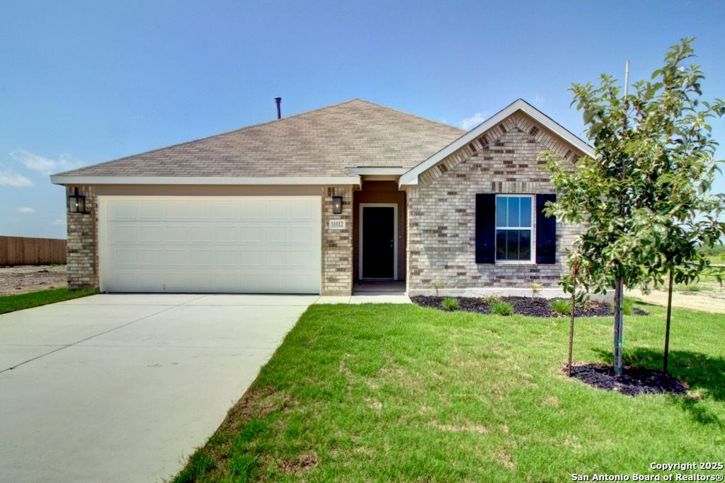 2623 Echinacea Path, Converse, TX 78109