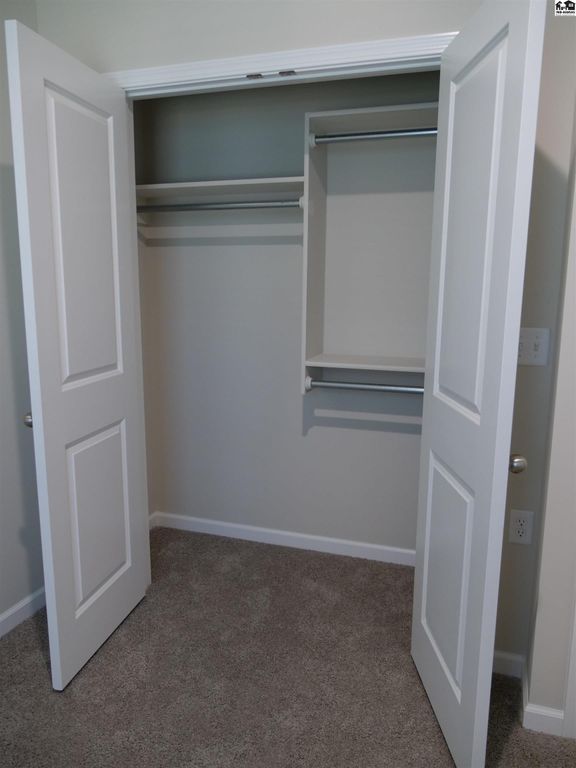 1032 Spring Creek Rd