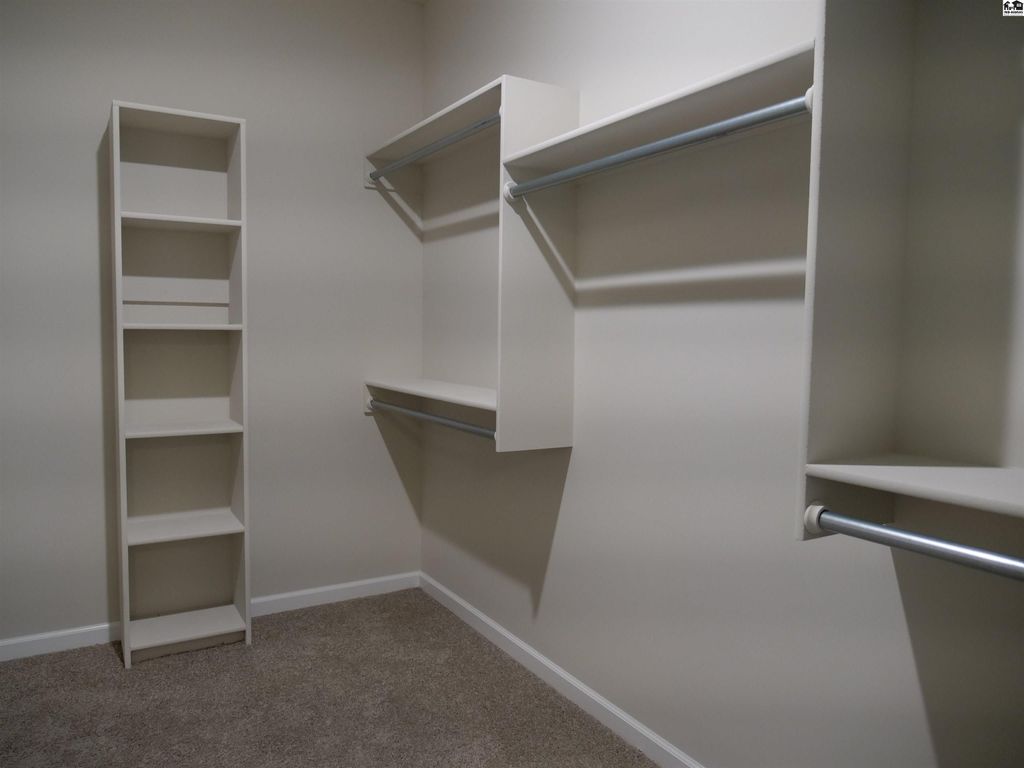 1032 Spring Creek Rd