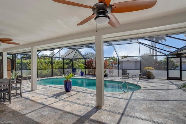 1026 S Town And River DR, Fort Myers, FL 33919