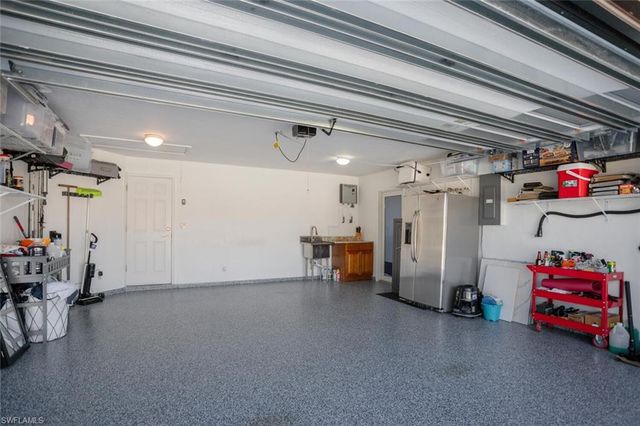 1026 S Town And River DR, Fort Myers, FL 33919