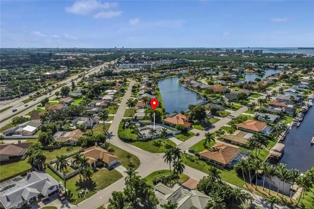 1026 S Town And River DR, Fort Myers, FL 33919