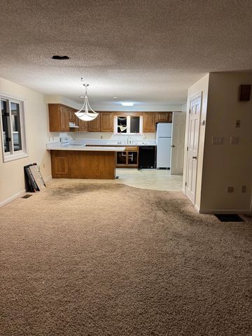 153 Coffin Rd Unit 4, Epping, NH 03042