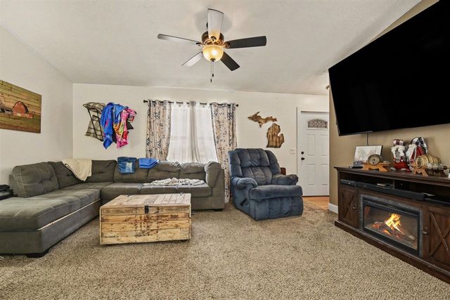 3644 Payton Place, Dorr, MI 49323