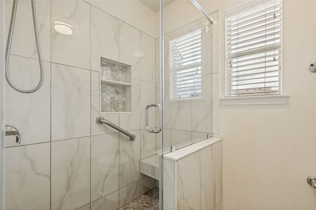 2207 Biscayne Park Lane, Grand Prairie, TX 75050