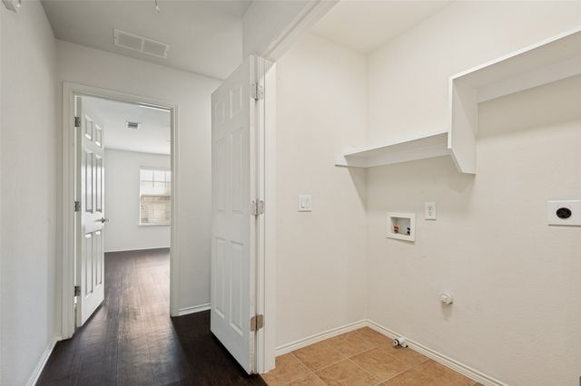 2207 Biscayne Park Lane, Grand Prairie, TX 75050