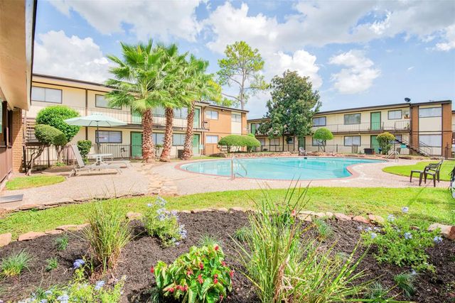 4343 Shaver Street 125, Pasadena, TX 77504