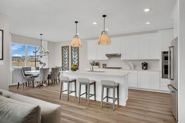 312 Astor Court, Elgin, IL 60124