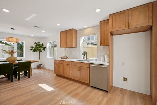 2421 Clark Lane B, Redondo Beach, CA 90278