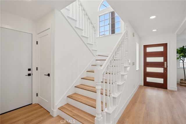 2421 Clark Lane B, Redondo Beach, CA 90278