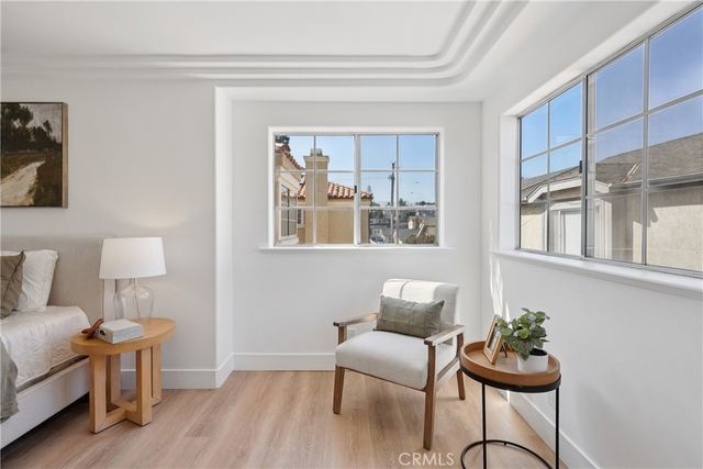 2421 Clark Lane B, Redondo Beach, CA 90278