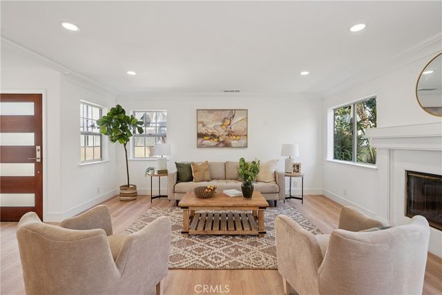 2421 Clark Lane B, Redondo Beach, CA 90278