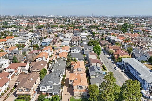 2421 Clark Lane B, Redondo Beach, CA 90278