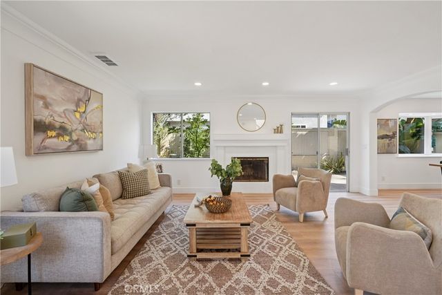 2421 Clark Lane B, Redondo Beach, CA 90278