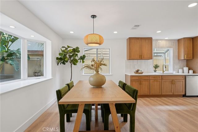 2421 Clark Lane B, Redondo Beach, CA 90278