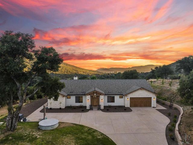 9452 Tecate Cypress Trail, Descanso, CA 91916