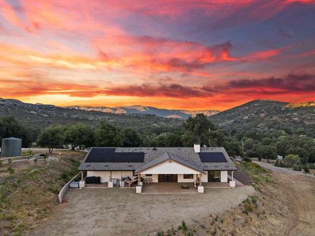 9452 Tecate Cypress Trail, Descanso, CA 91916