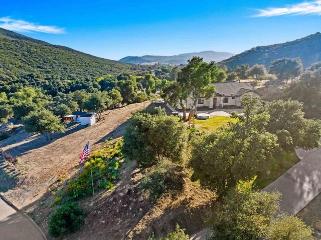9452 Tecate Cypress Trail, Descanso, CA 91916