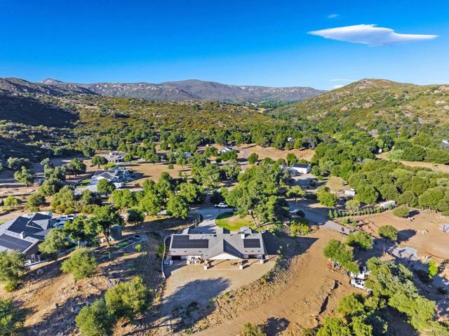 9452 Tecate Cypress Trail, Descanso, CA 91916